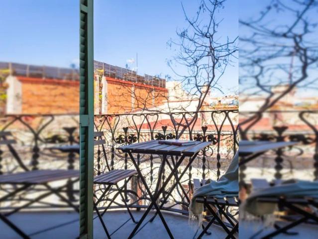 Room in a shared 4 bedroom apartment for rent in Sant Andreu