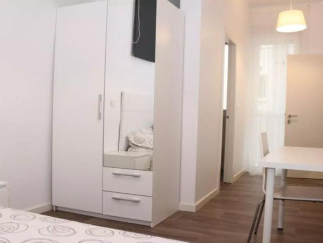 Room in a shared 4 bedroom apartment for rent in Palacio, perfect for erasmus