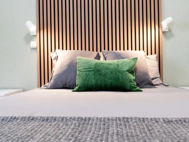Room in a shared 4 bedroom apartment for rent in Puerta del Ángel
