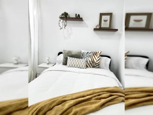 Room in a shared 4 bedroom apartment for rent in Ríos Rosas, perfect for professionals