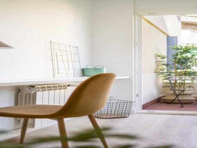 Room in a shared 4 bedroom apartment for rent in Trafalgar