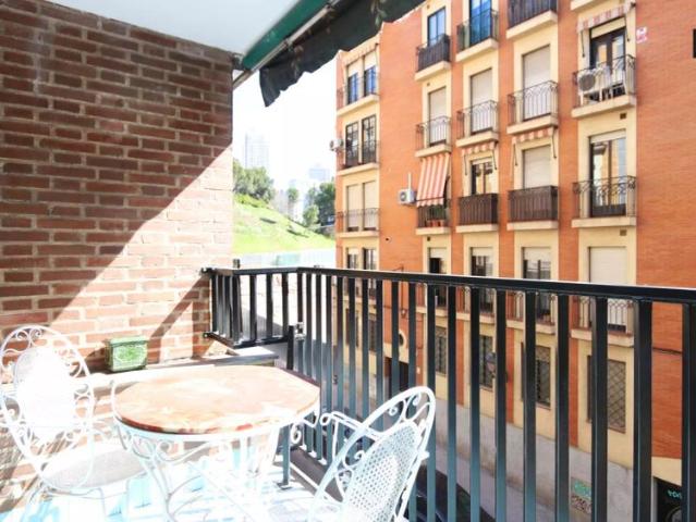 Room in a shared 5 bedroom apartment for rent in Casa de Campo, Madrid