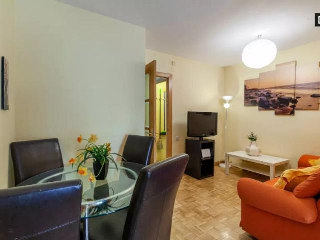 Room in a shared 5 bedroom apartment for rent in Alcalá de Henares