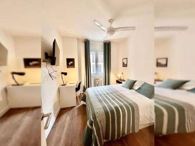 Room in a shared 5 bedroom apartment for rent in Almenara, only females, perfect for professionals or students, all bills included