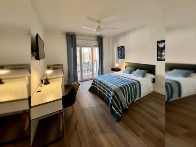 Room in a shared 5 bedroom apartment for rent in Almenara, only females