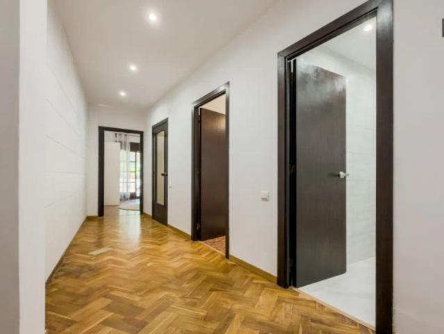 Room in a shared 5 bedroom apartment for rent in el Putget i Farró, Barcelona, bills included