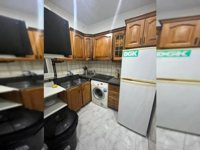 Room in a shared 5 bedroom apartment for rent in El Raval, all bills included
