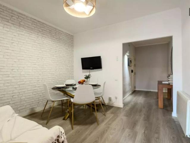 Room in a shared 5 bedroom apartment for rent in Provençals del Poblenou