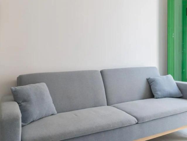 Room in a shared 5 bedroom apartment for rent in Puerta del Ángel