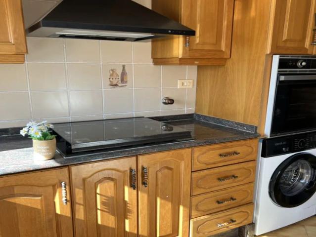 Room in a shared 5 bedroom apartment for rent in Russafa, Valencia