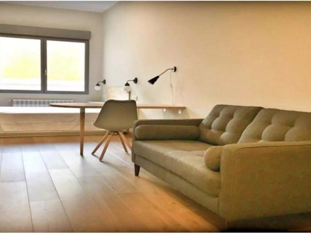 Room in a shared 6 bedroom apartment for rent in Casa de Campo, bills included
