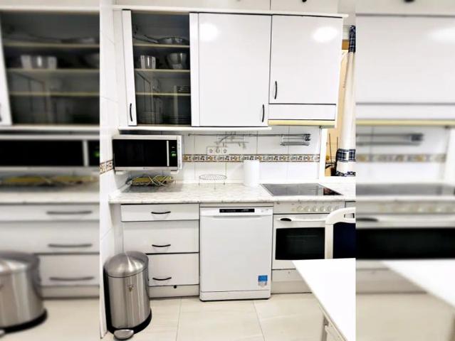 Room in a shared 6 bedroom apartment for rent in Fuente del Berro