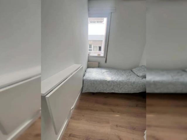 Room in a shared 6 bedroom apartment for rent in Palos de Moguer