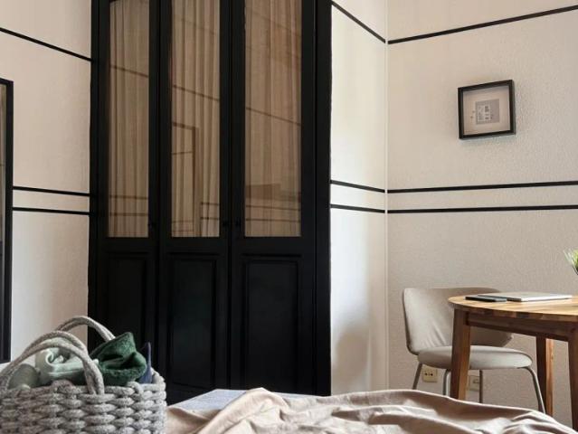 Room in a shared 6 bedroom apartment for rent in Prosperidad