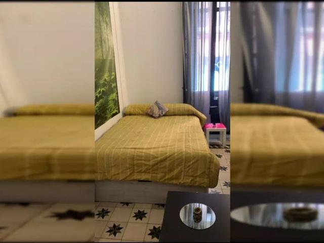 Room in a shared 7 bedroom apartment for rent in Centro Sagrario, Granada