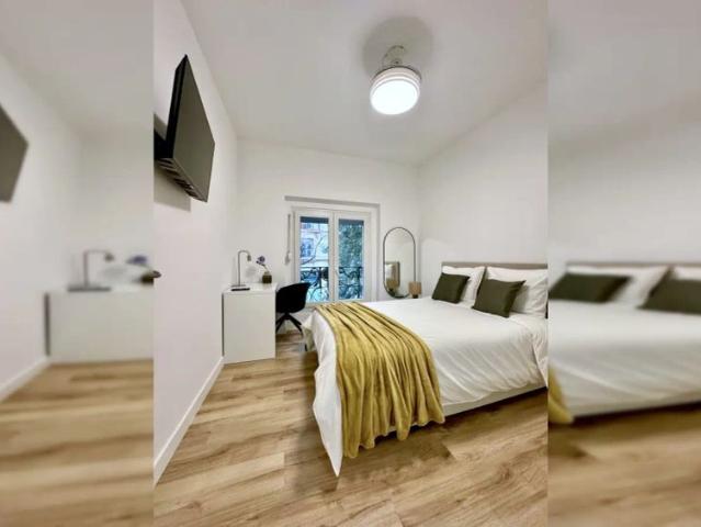 Room in a shared 7 bedroom apartment for rent in Goya, perfect for professionals and students