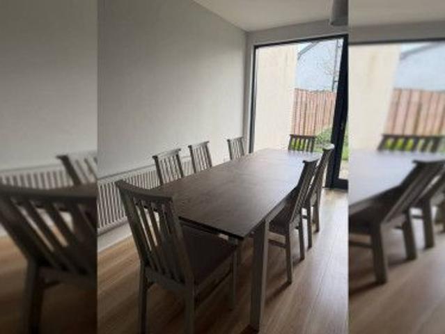 Room in a shared 7 bedroom apartment for rent in Northside, only males, professionals, and students allowed, bills included