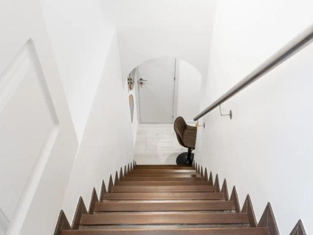 Room in a shared 8 bedroom apartment for rent in Berruguete, professionals and students only