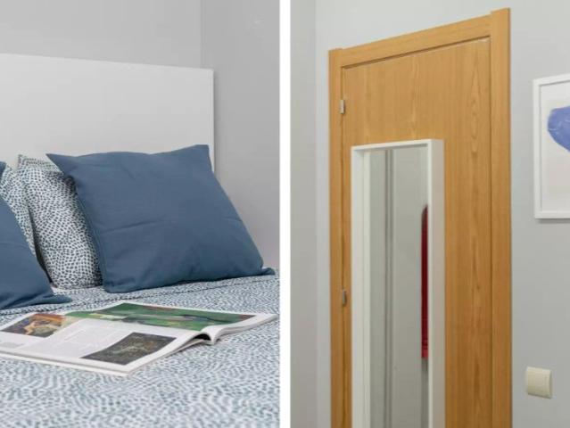 Room in a shared 9 bedroom apartment for rent in l'Antiga Esquerra de l'Eixample, perfect for professionals and students