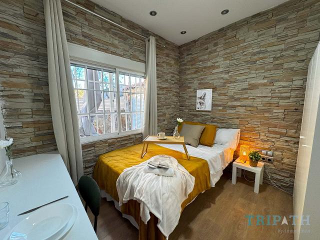 Room in Calle Fitero, Madrid for 80 m² with 4 bedrooms