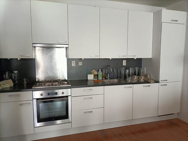 Room in city west