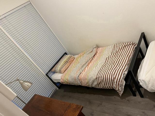 Room in luxury serviced Tower