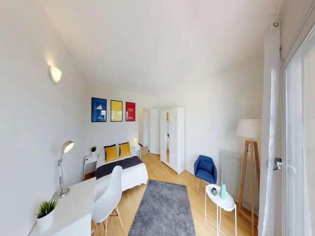 Room in Lyon Rue Marius Berliet, Jet d'Eau