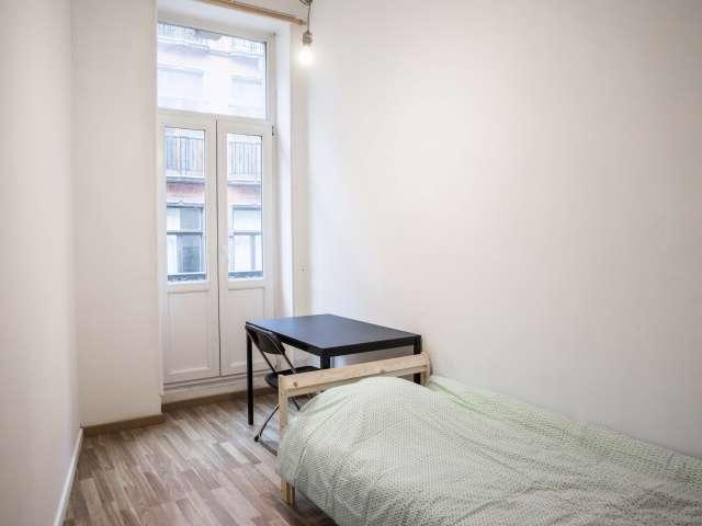 Room in shared 2 bedroom flat in Dansaertwijk, Brussels