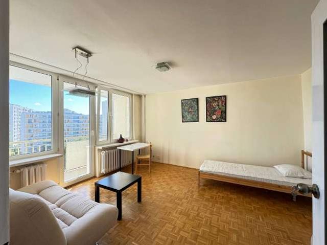 Room in shared 3 bedroom apartment, Ursynów Centrum, Warsaw