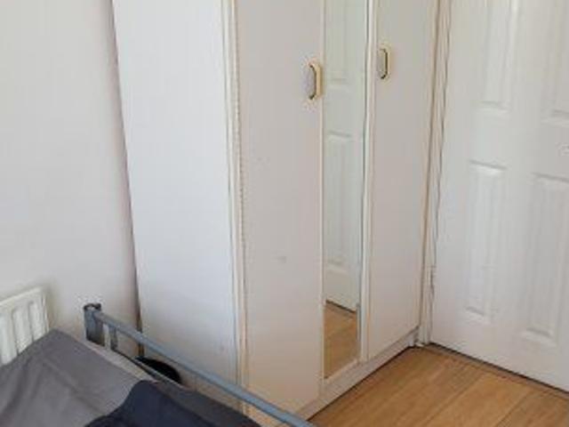 Room in shared apartment, Ballybough, Dublin