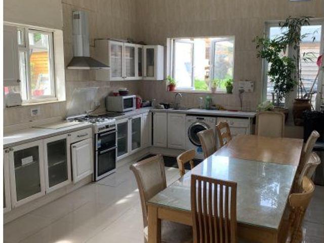 Room in shared apartment, Ballybough, Dublin