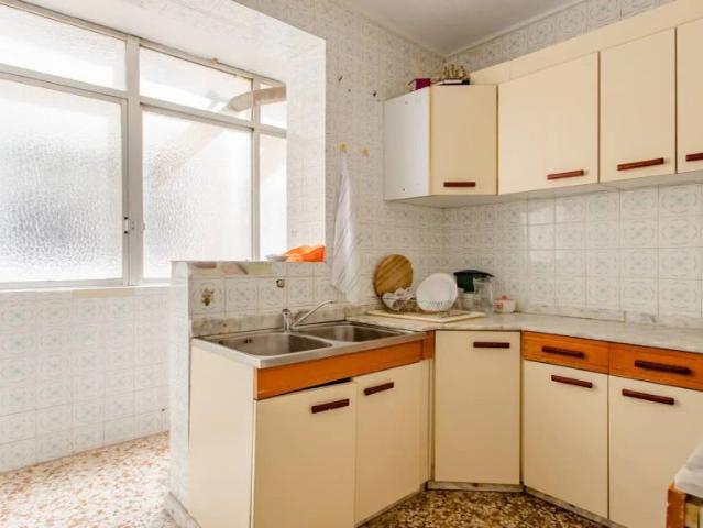 Room in shared apartment in Alacant