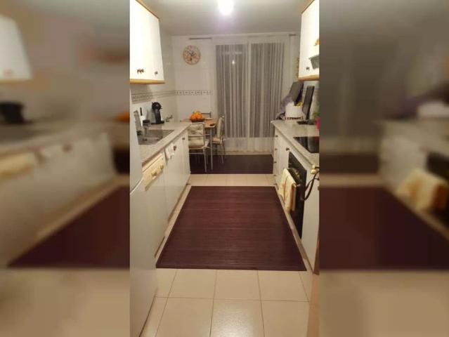 Room in shared apartment in Alicante