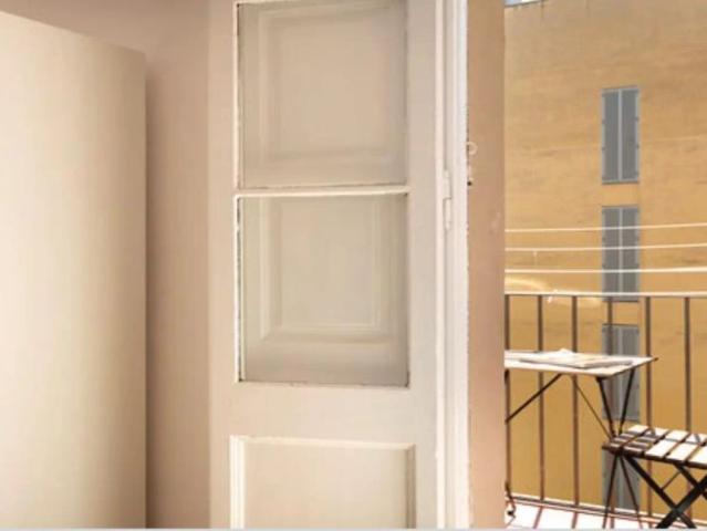Room in shared apartment in Barcelona