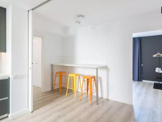 Room in shared apartment in Barcelona