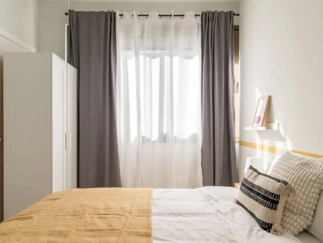 Room in shared apartment in Barcelona