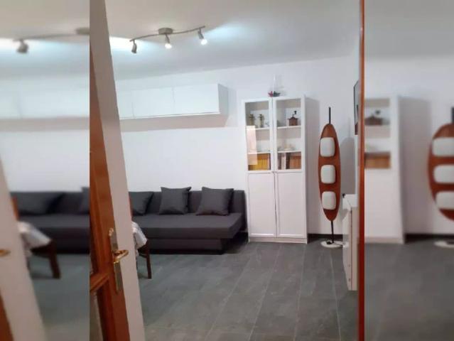 Room in shared apartment in Barcelona