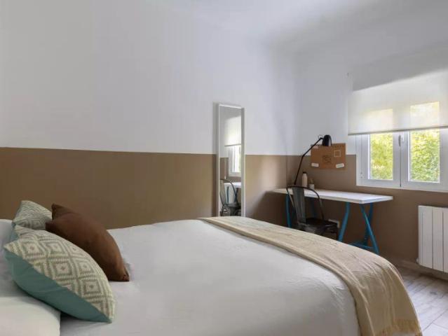Room in shared apartment in Getafe