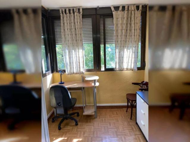 Room in shared apartment in Getafe