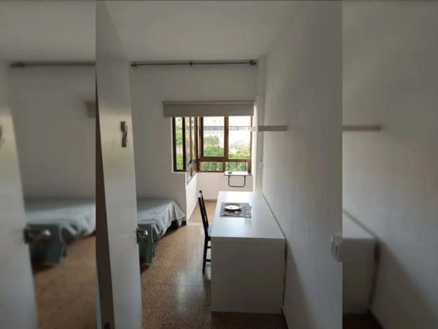 Room in shared apartment in Las Palmas de Gran Canaria