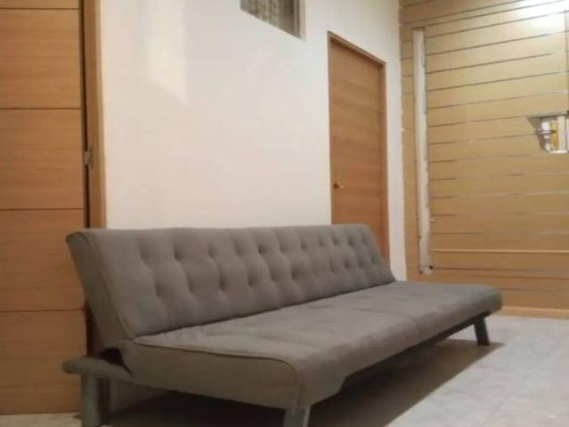 Room in shared apartment in Madrid