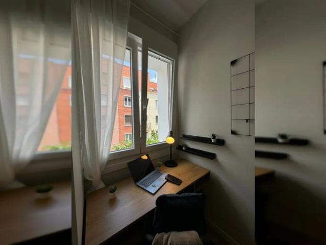 Room in shared apartment in Madrid