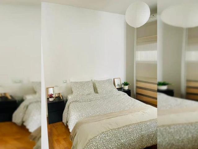Room in shared apartment in Madrid