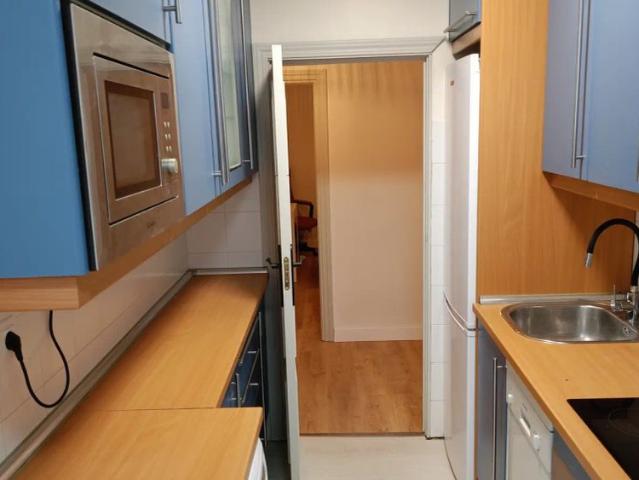 Room in shared apartment in Madrid