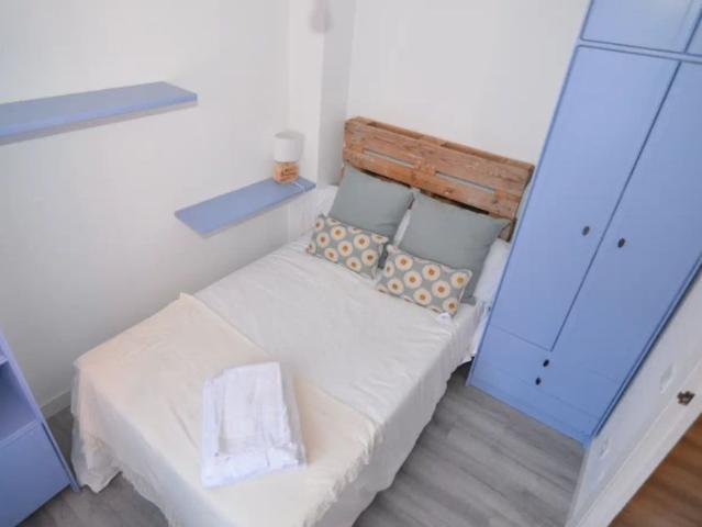 Room in shared apartment in Santander