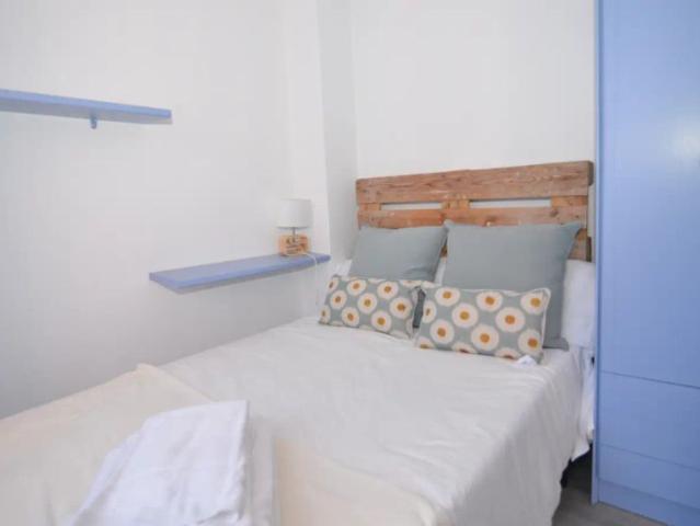 Room in shared apartment in Santander