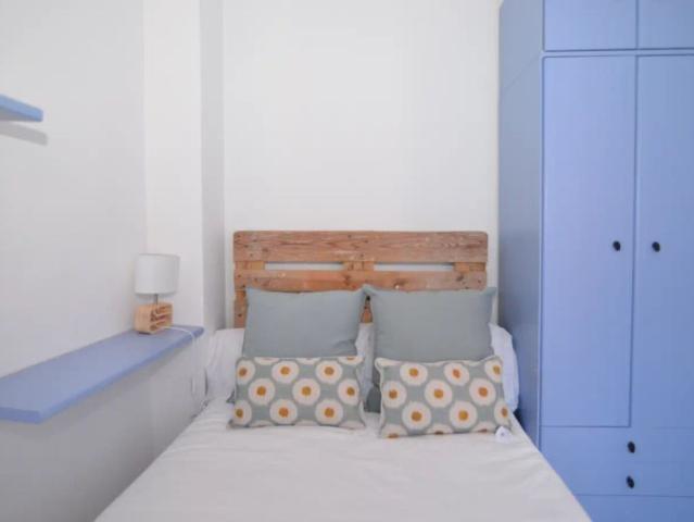 Room in shared apartment in Santander