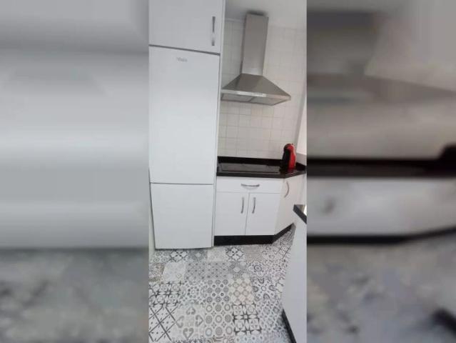 Room in shared apartment in Sevilla
