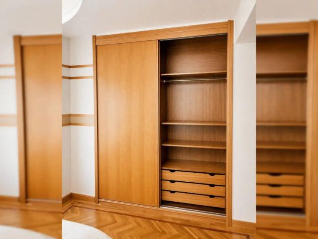 Room in shared apartment in Pamplona