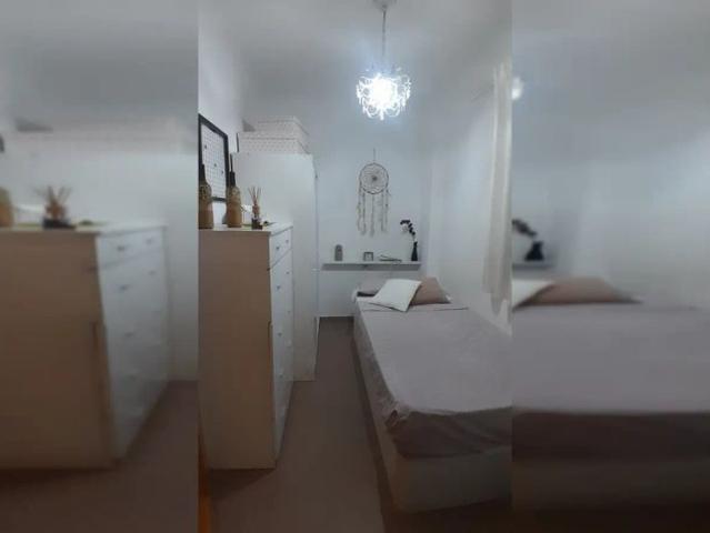 Room in shared apartment in Valencia
